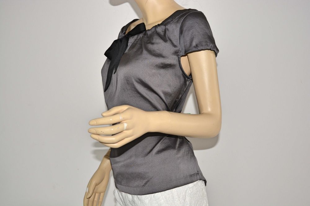 Bluzka H&M srebna grafitowa z czarna wstążką w dekoldzie 36 38