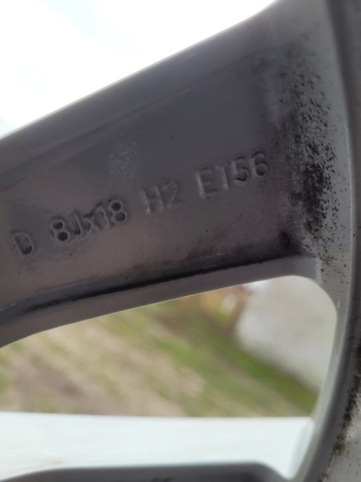 колеса Mercedes
225/55R18
5x112 ET56
300€(14800)
+380976313228
+380971