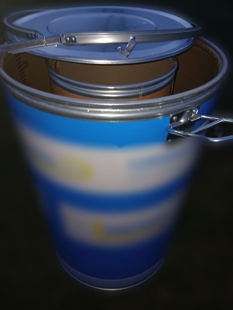 Sprzedam tekturowe beczki