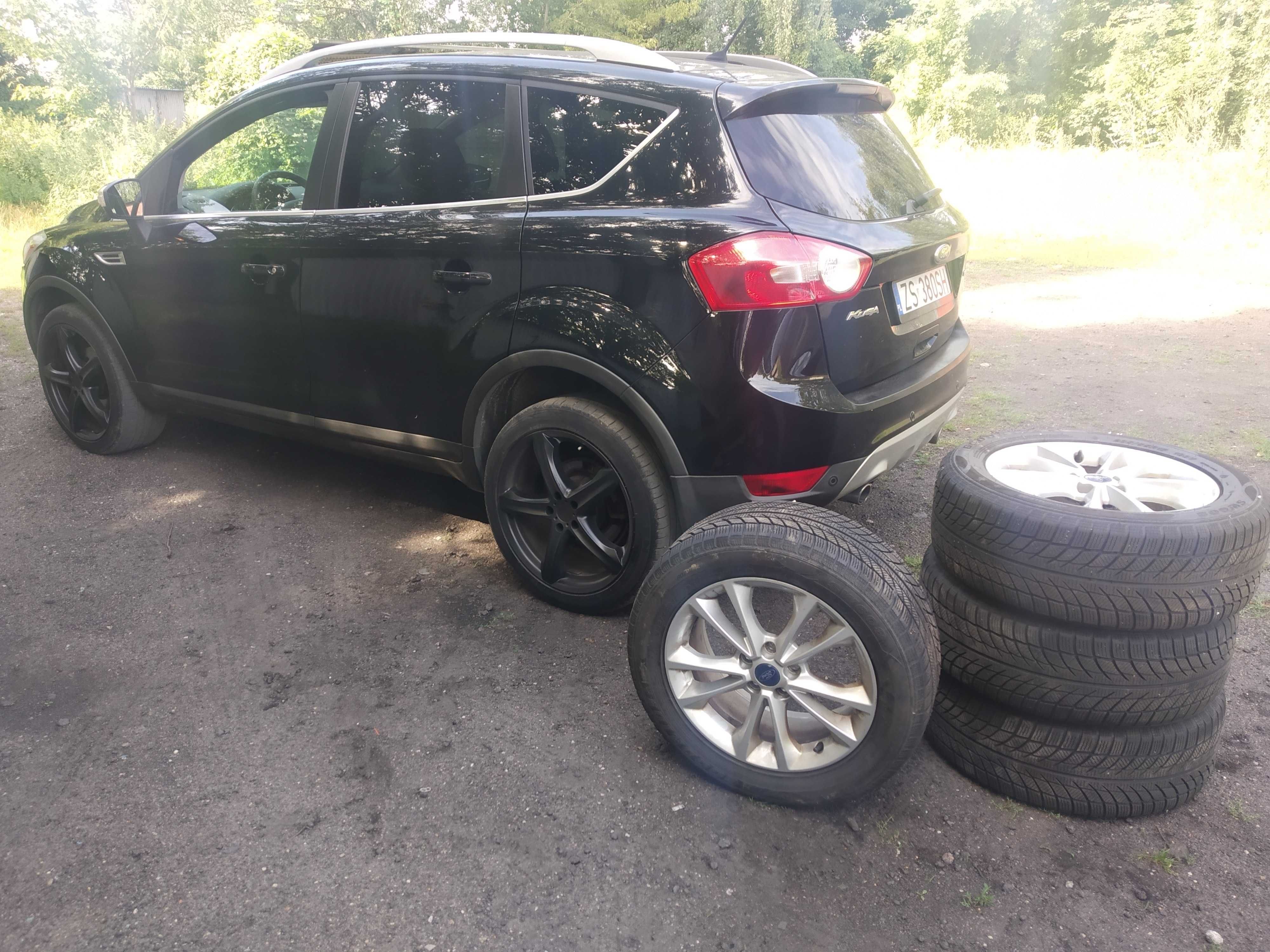 Ford Kuga 2.0 163 PS/4x4/2011/Titanium S/Bi led/Full Black/Manual.