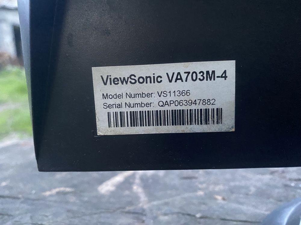 Монитор 17" ViewSonic VA703m