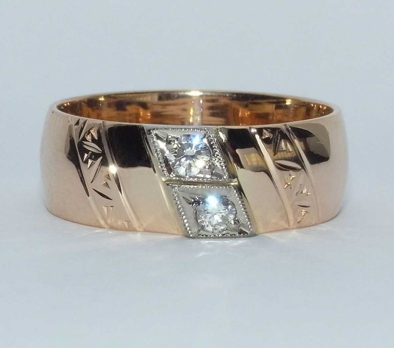 Кольцо ОБРУЧАЛЬНОЕ с бриллиантами золото СССР  р.19.