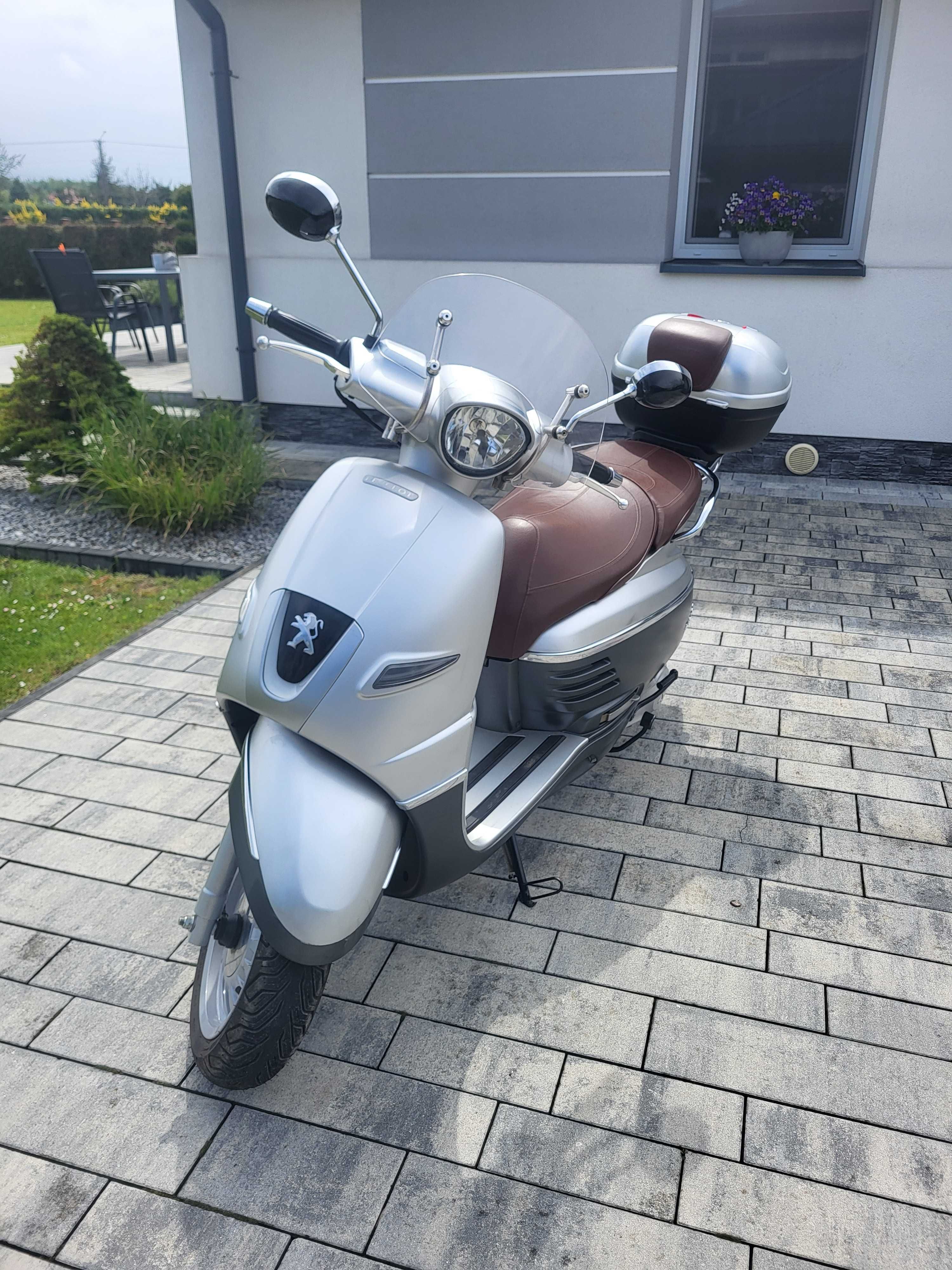 Skuter Peugeot Django 125- malutki przebieg