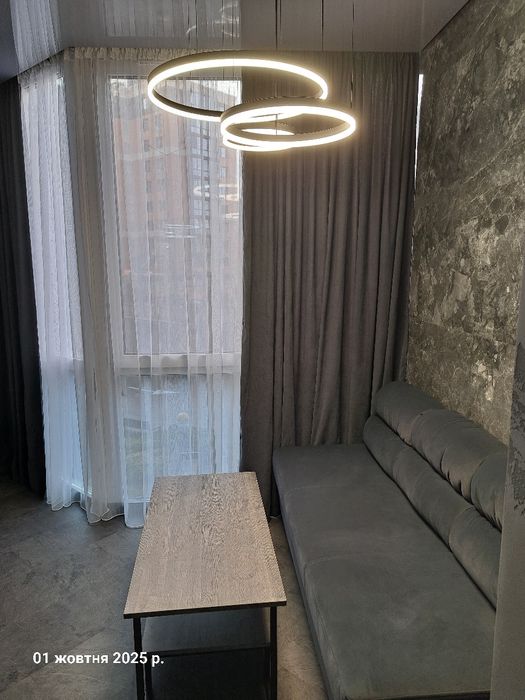 VIP квартира подобово. Яровиця