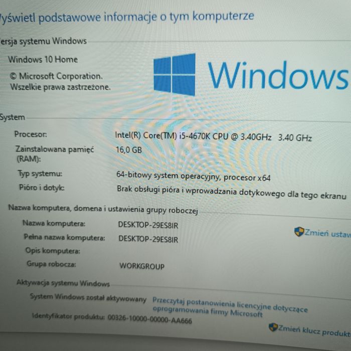 Sprzedam komputer.