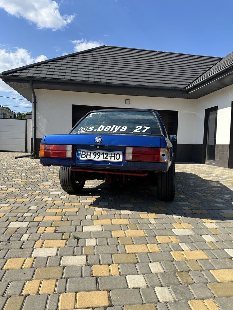 Продам BMW E30 на моторе М30Б35 для дрифта
