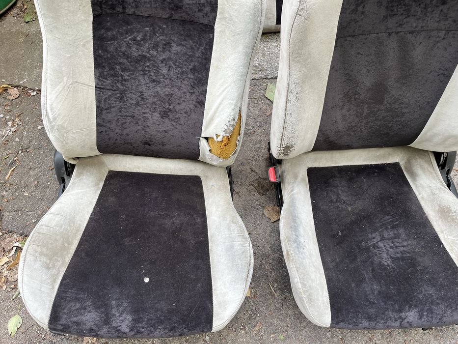 Сидіння мазда 323f ba