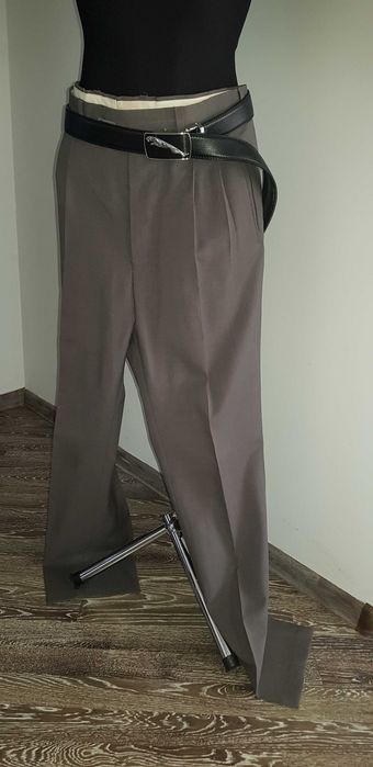 Garnitur męski trzyczęściowy marki Sunset Suits 188/112/98 -rozmiar XL