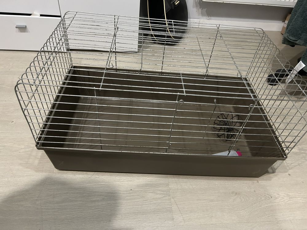 duża klatka dla gryzoni 80x40 plus poidełko i pojemnik na siano