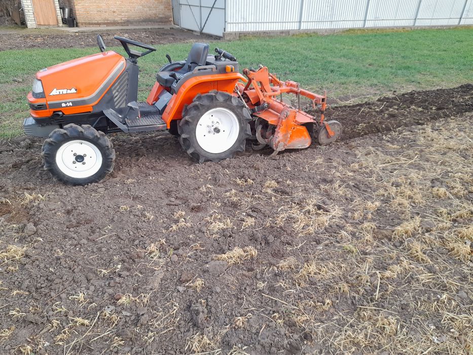Трактор японський Kubota Aste A14 4х4 Кубота