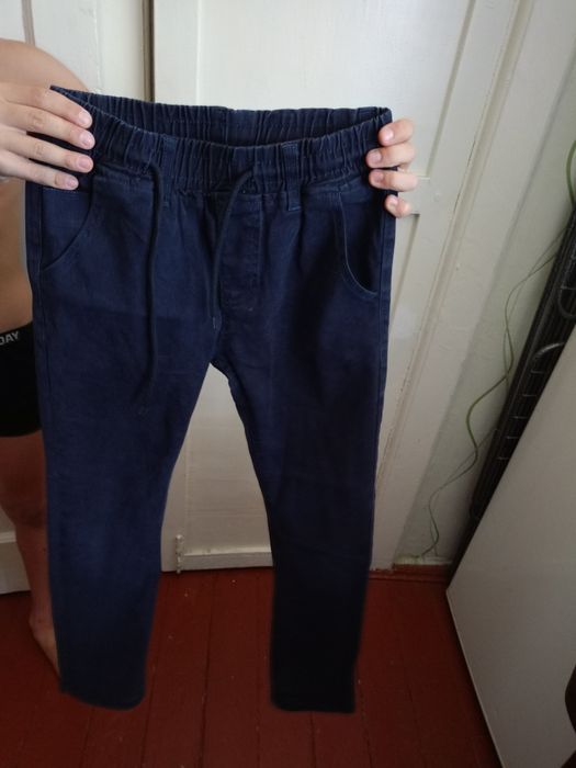 Штаны на мальчика  9-10 лет