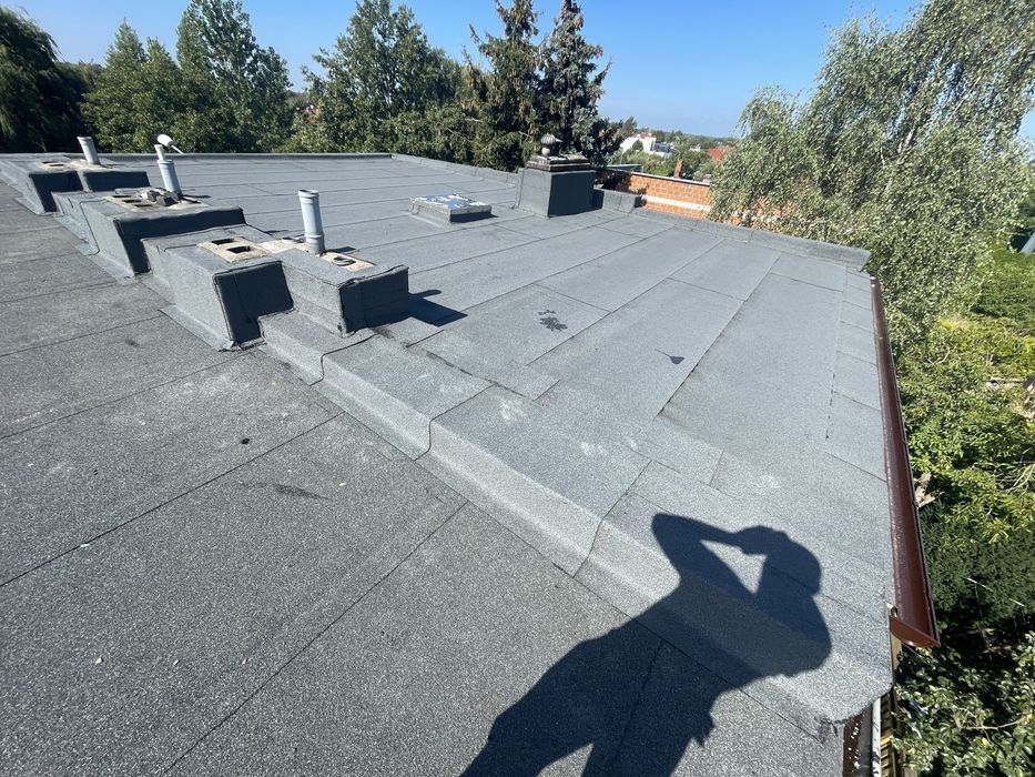 Krycie papą termogrzewalną , usługi dekarskie