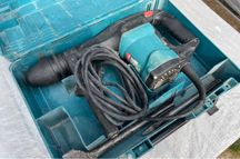 Młot udarowy Makita HM0860C SDS MAX