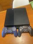 Ps4 e dois comandos