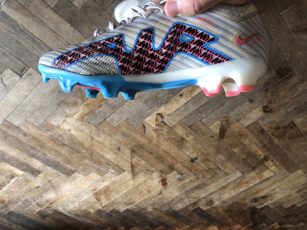 Продами бутси Nike Zoom Mercurial Vapor 15 Elite FG 24 см