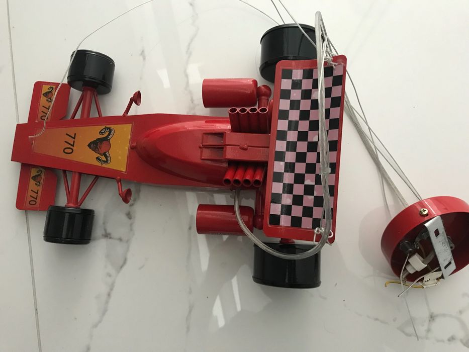 Żyrandol metalowy  - samochód F1