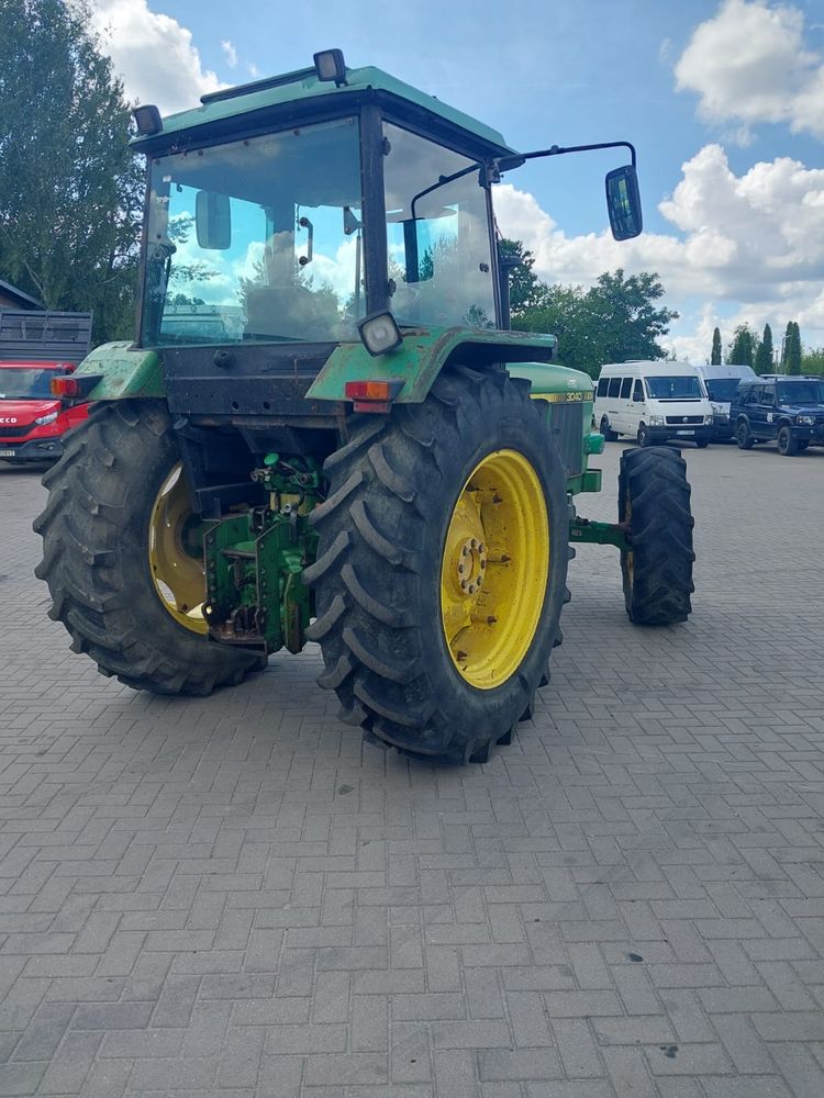Ciągnik Jonh Derre 3040