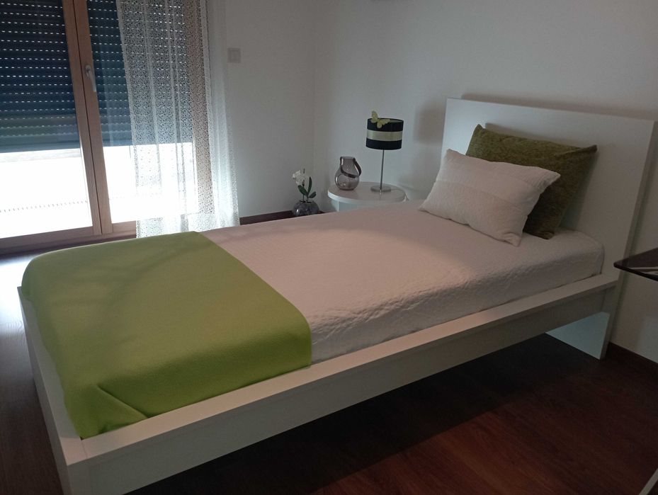 Cama de Solteiro