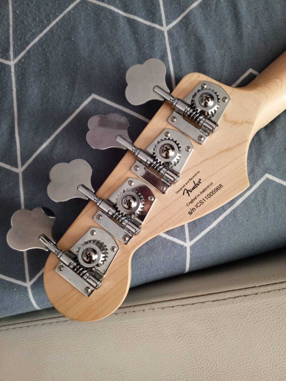 Squier vintage modified fretless Jazz Bass
