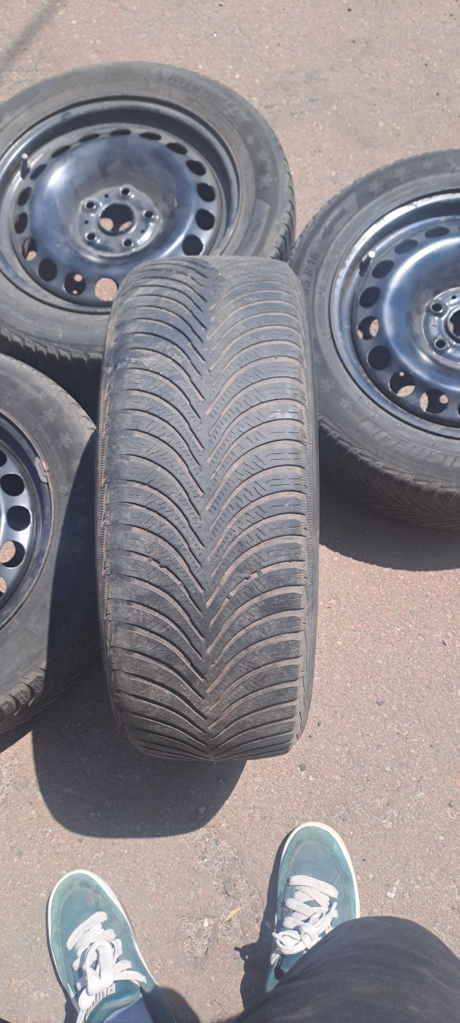 Резина зимня з дисками MICHELIN 205/55 R16