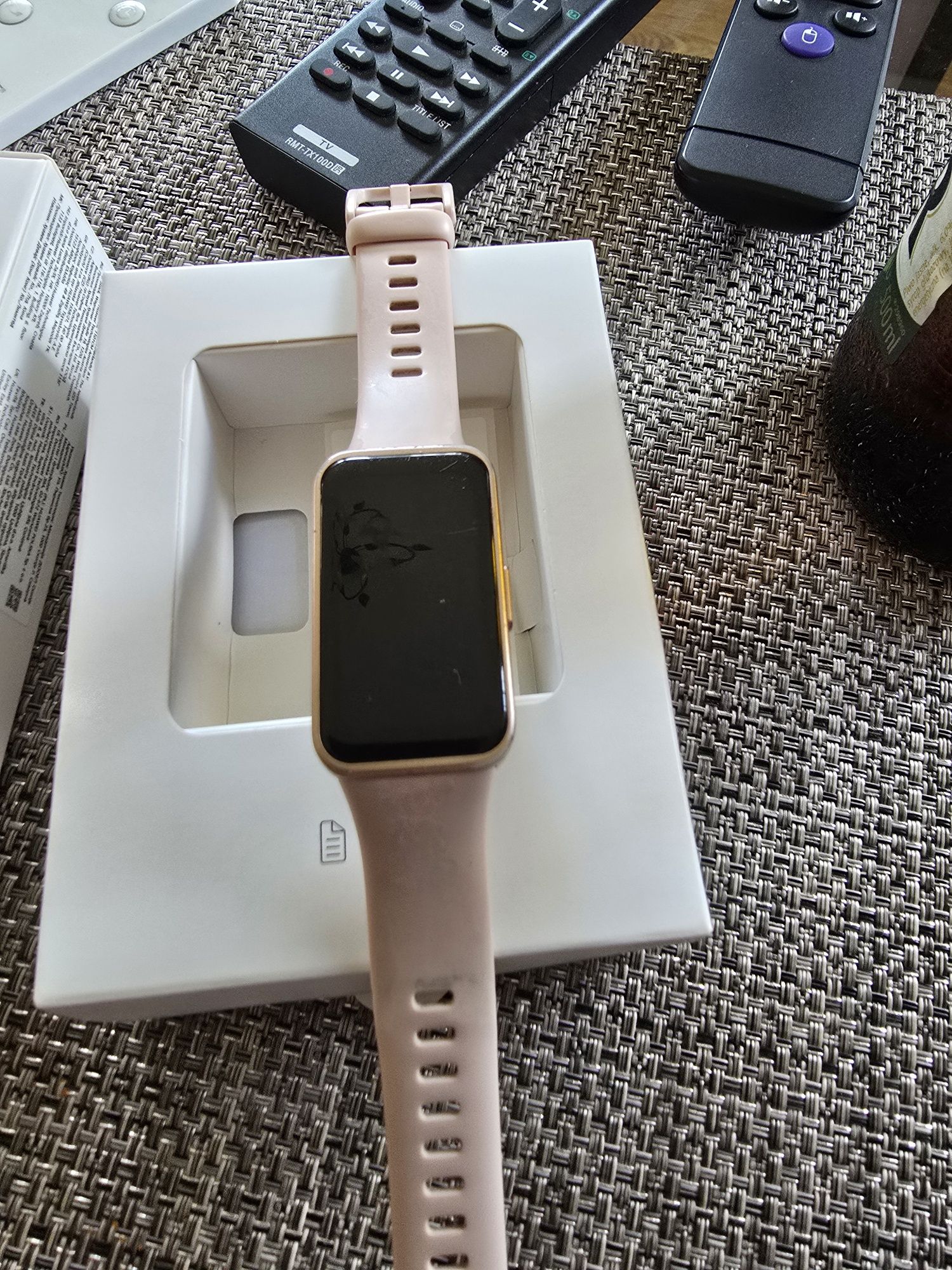 HUAWEI BAND 8jak nowy