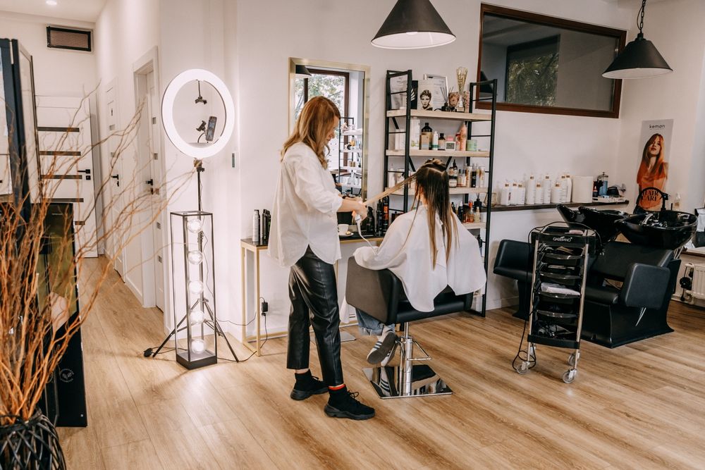 Wynajem gabinetu dla każdej działalności beauty w salonie fryzjerskim
