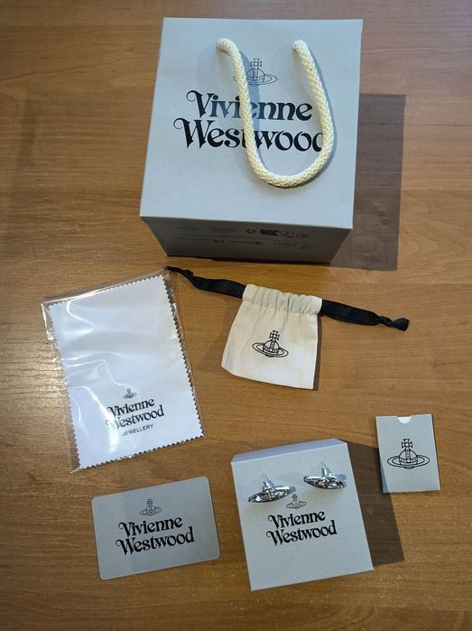 ОРИГИНАЛ! Vivienne Westwood серьги с барельефом