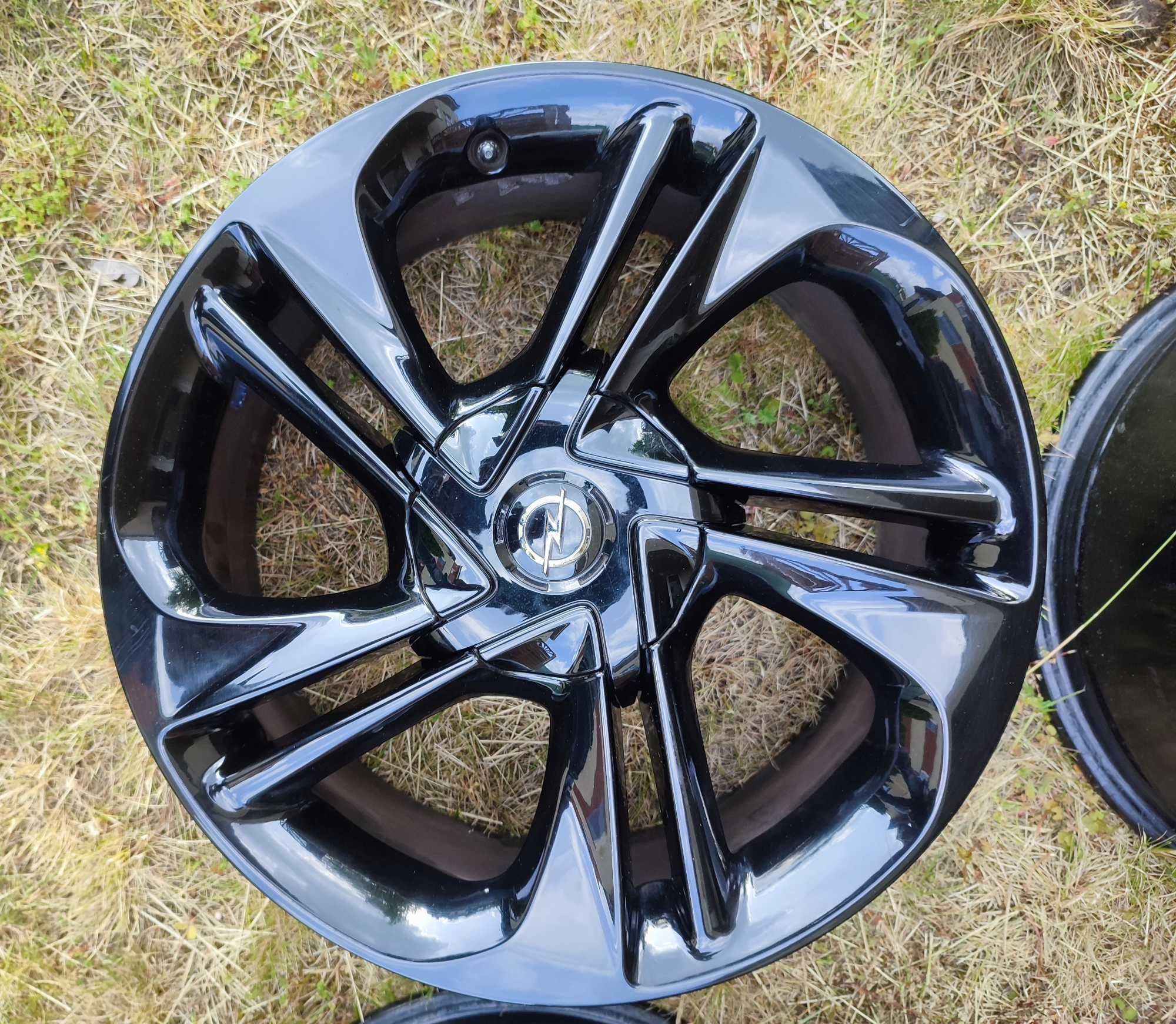 Alufelgi 17 Opel Corsa E OPC i inne 4x100 ET44 PIANO BLACK,PIĘKNY STAN