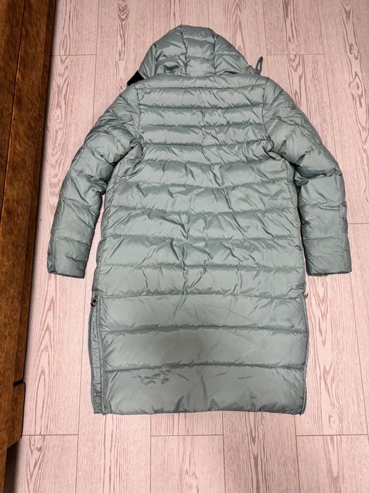 Куртка жіноча в ідеальному стані