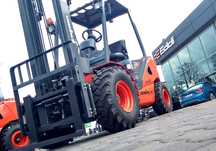 Lonking LG25DT Terrain 2WD  Terenowy wózek widłowy Lonking LG25DT Terrain 2WD diesel