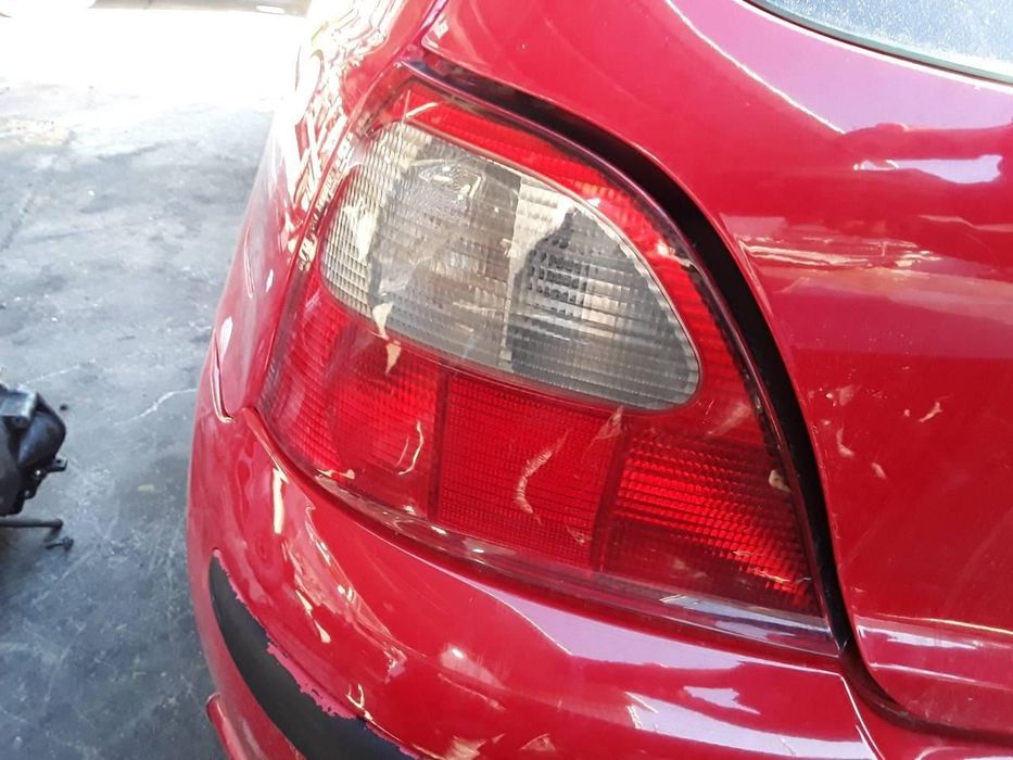 FAROLIM TRASEIRO ESQUERDO MG ROVER MG ZR