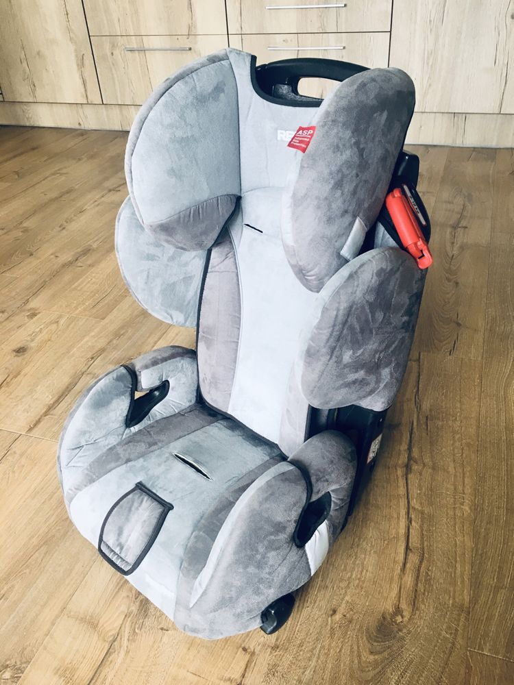 Fotelik Recaro Young Sport 15-36 kg