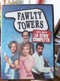 3 DVDs Série TV rara "FAWLTY TOWERS - A Grande Barraca" de John Cleese