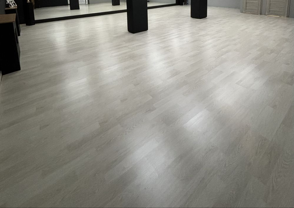 Sprzedam panele 130m2 dąb esja