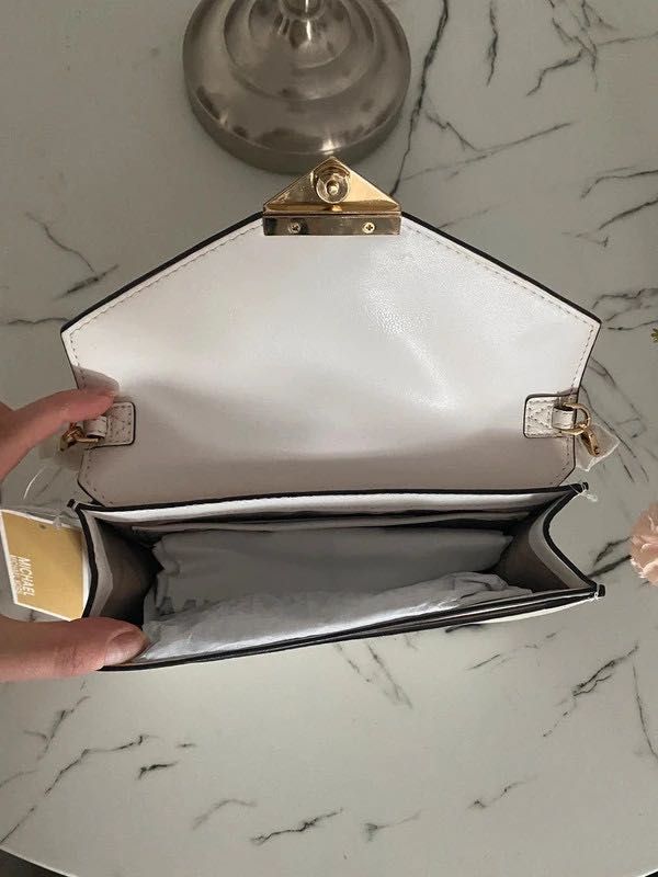 Michael Kors torebka skorzana kopertowka biala leather bag