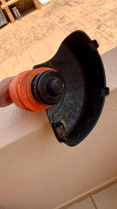 Aparador elétrico BLACK + DECKER GL360QS