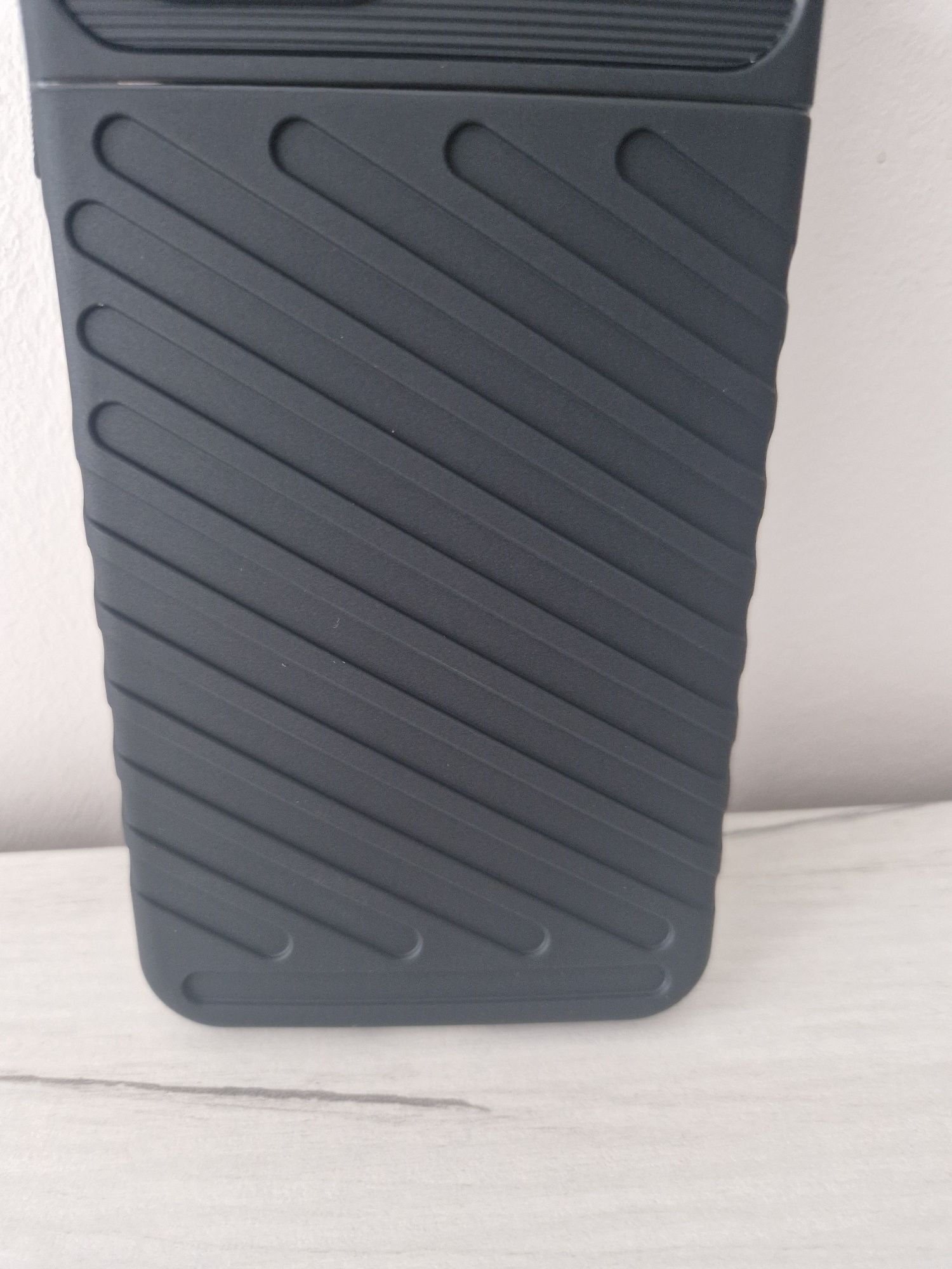 Thunder Case do Xiaomi Redmi 12 Czarny