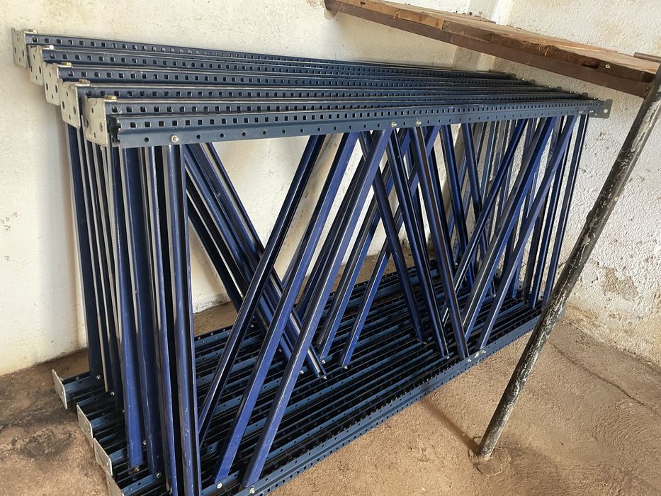 Racks de Arrumação
