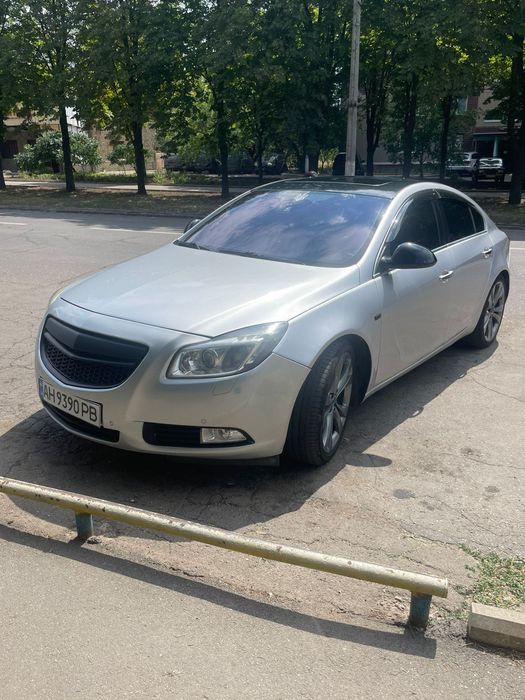 Автомобіль Opel Insignia
