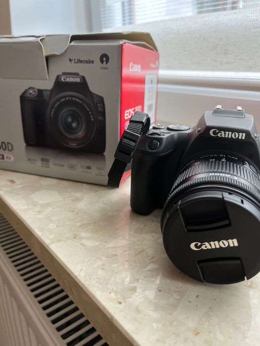 Aparat Canon EOS 250D + EF-S 18-55mm IS STM - stan, jak nowy, komplet!