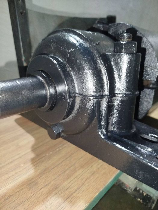 Продам фуговочный вал