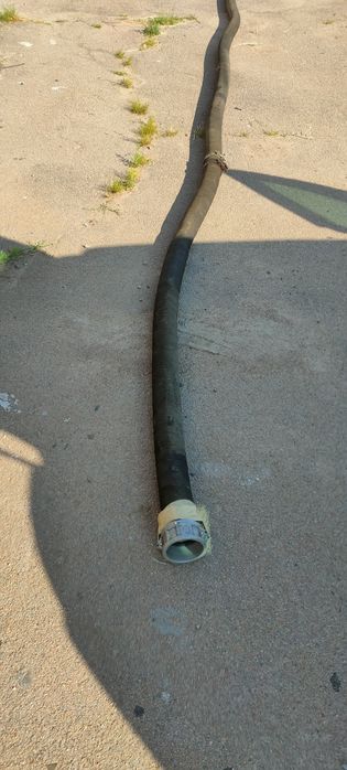 Топливный шланг напорно-всасывающий маслобензостойкий рукав (Ø 75 мм)