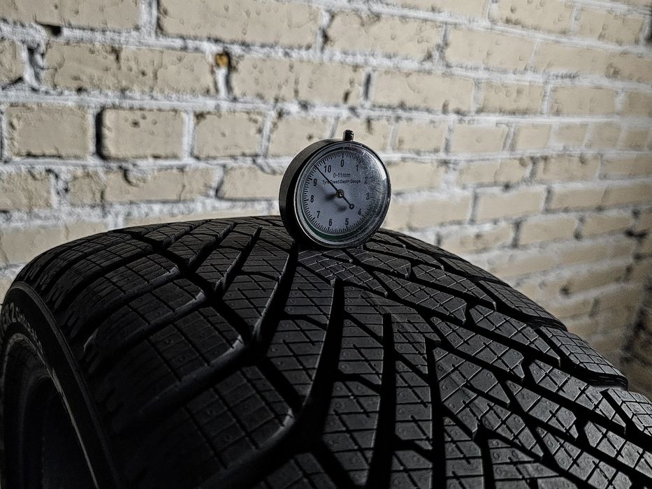 Нові 215/40r18 Pirelli | 2024 | 9.5mm | Italy | Преміум зимові шини