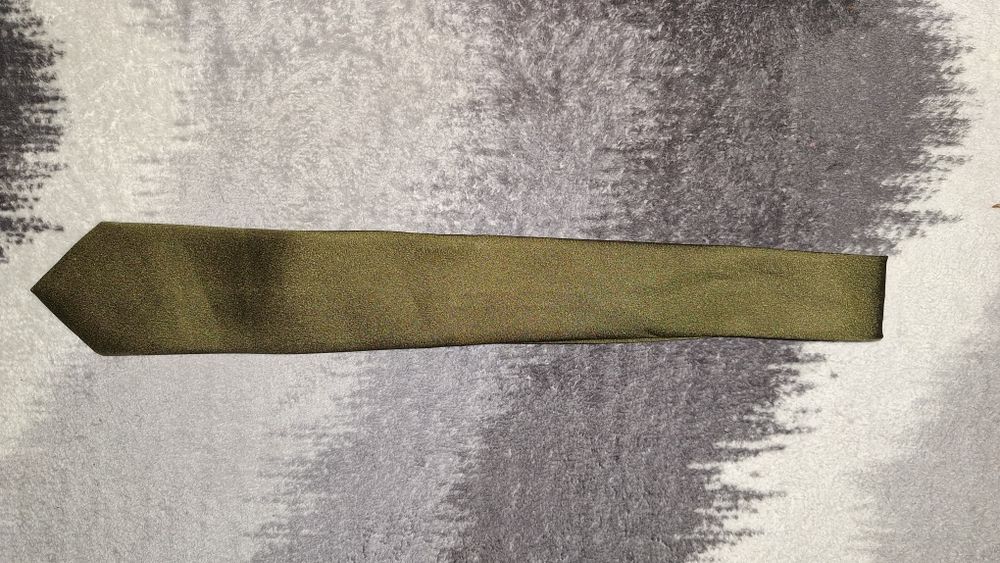 Krawat wojskowy służbowy