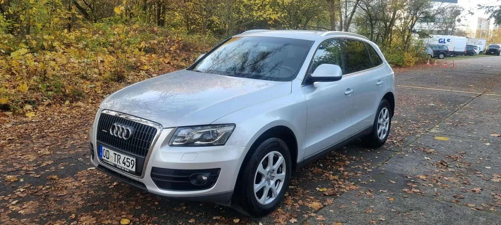Audi Q5 2012 2.0TDI Quatrro Automat / Navi / Bi-xenon / Niski Przebieg ! ! !