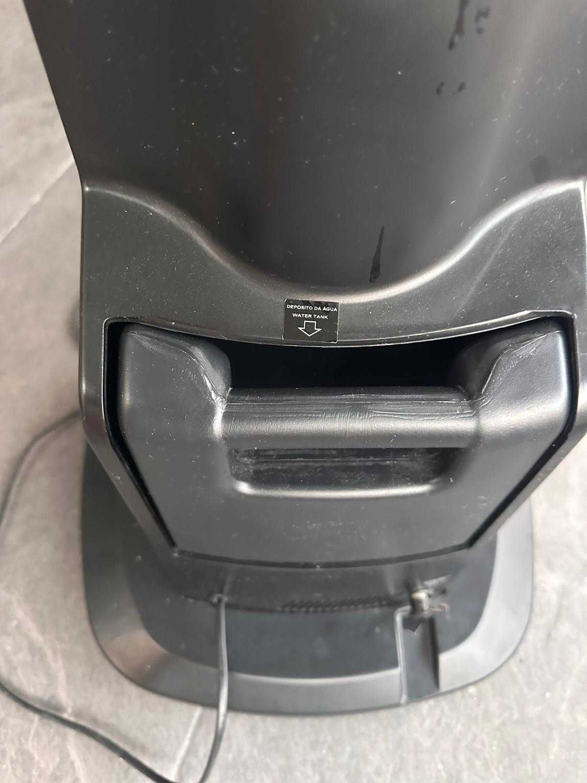 Ventoinha de Pé com refrigerador