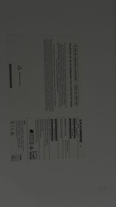 Macbook M3 256GB