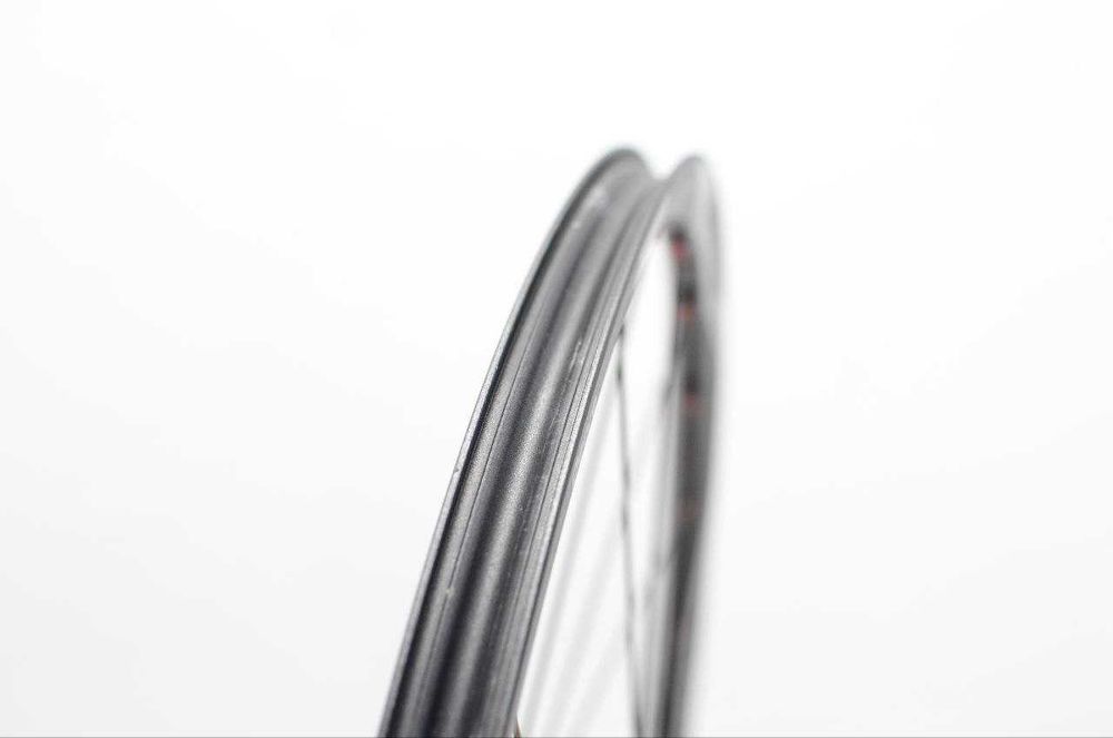 26" безкамерні колеса Shimano Deore XT WH-M775