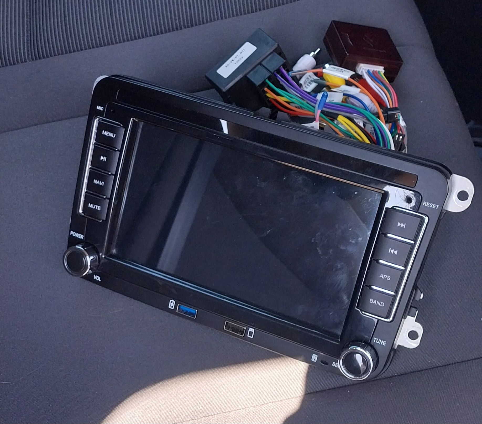 Штатна Автомагнітола Android, 7" 2 Din для VW, Skoda +Android Auto