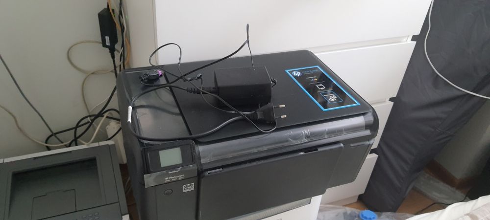 Praktycznie nowa drukarka atramentowa hp